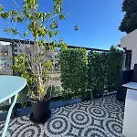 Сasa de vacaciones House In The Heart Of With Big Balcony