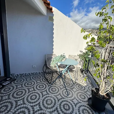 House In The Heart Of With Big Balcony * Funchal (Madeira)