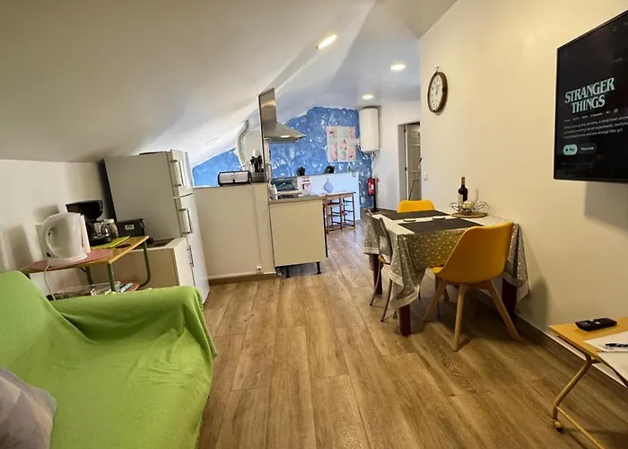 بيت للعطل House In The Heart Of With Big Balcony